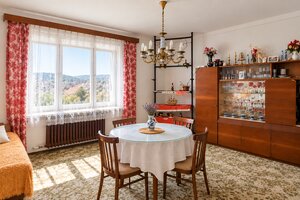 Rodinný dom Banka s exkluzívnym pozemkom — foto 1