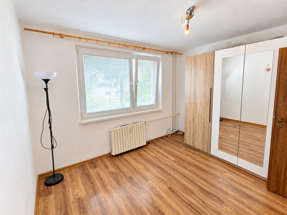 NA PREDAJ 3-IZBOVÝ BYT S LOGGIOU, PIEŠŤANY – LIPOVÁ — foto 5