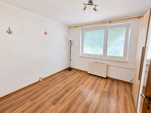 NA PREDAJ 3-IZBOVÝ BYT S LOGGIOU, PIEŠŤANY – LIPOVÁ — foto 11