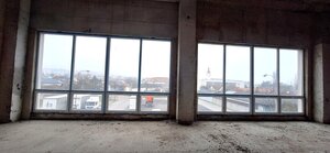 PREDAJ: Výrobná poschodová hala na rozľahlom pozemku, Hlohovec — foto 6