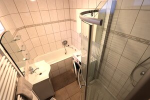 Na prenájom 5iz. Rodinný dom v obci Ratnovce len 4 km od Piešťan — foto 11