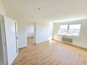 REZERVOVANÉ - 3izbový byt po kompletnej rekonštrukcií- s vizualizáciou — foto 2