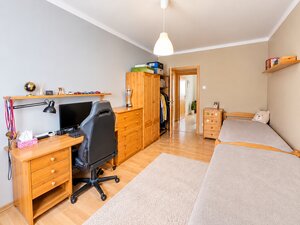 *PRIESTRANNÝ BYT* A Hlinku Piešťany — foto 9