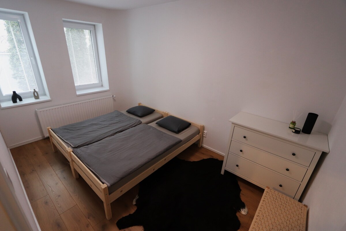 Na prenájom 4iz. byt v centre Piešťan s veľkou terasou — foto 11