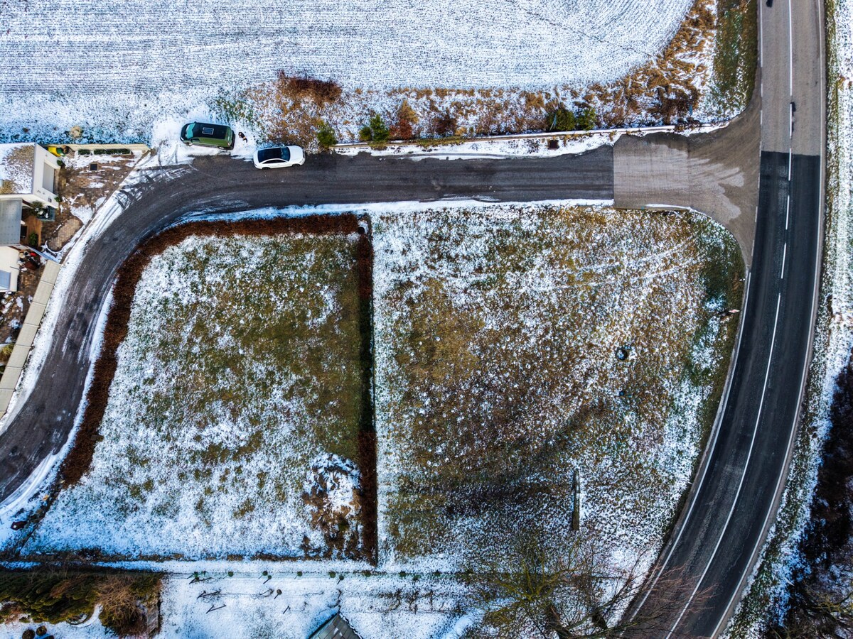 Na predaj stavebný pozemok v obci Banka vzdialenej len 1km od Piešťan — foto 4
