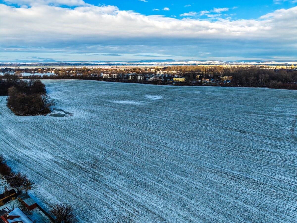 Na predaj stavebný pozemok v obci Banka vzdialenej len 1km od Piešťan — foto 6