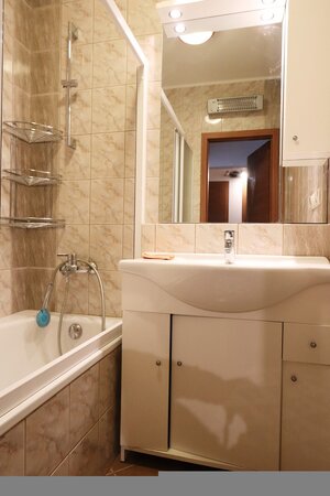 EXKLUZÍVNE - prenájom 2i byt, Komenského, Piešťany — foto 6