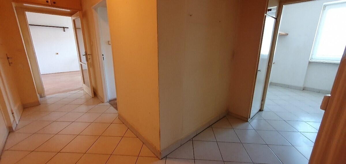 3-izb. byt, Trnavská cesta, Ružinov, lodžia, 4p./7 — foto 9