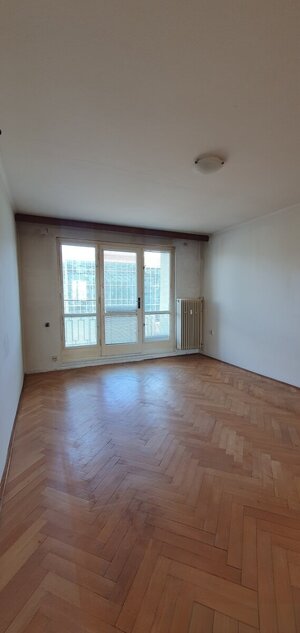 3-izb. byt, Trnavská cesta, Ružinov, lodžia, 4p./7 — foto 5