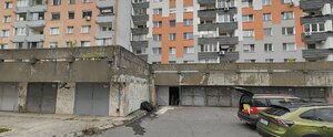 garáž, Dudvažská ul., Podunajské Biskupice — foto 1