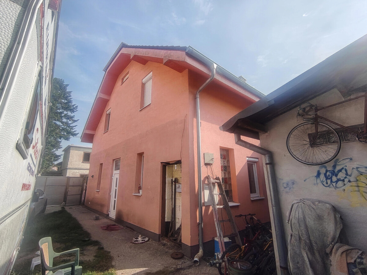 Rodinný dom v Rači, na bývanie aj podnikanie — foto 18