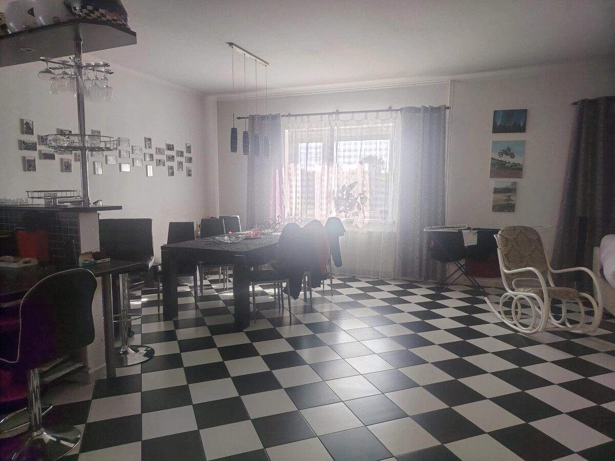 Rodinný dom v Rači, na bývanie aj podnikanie — foto 4