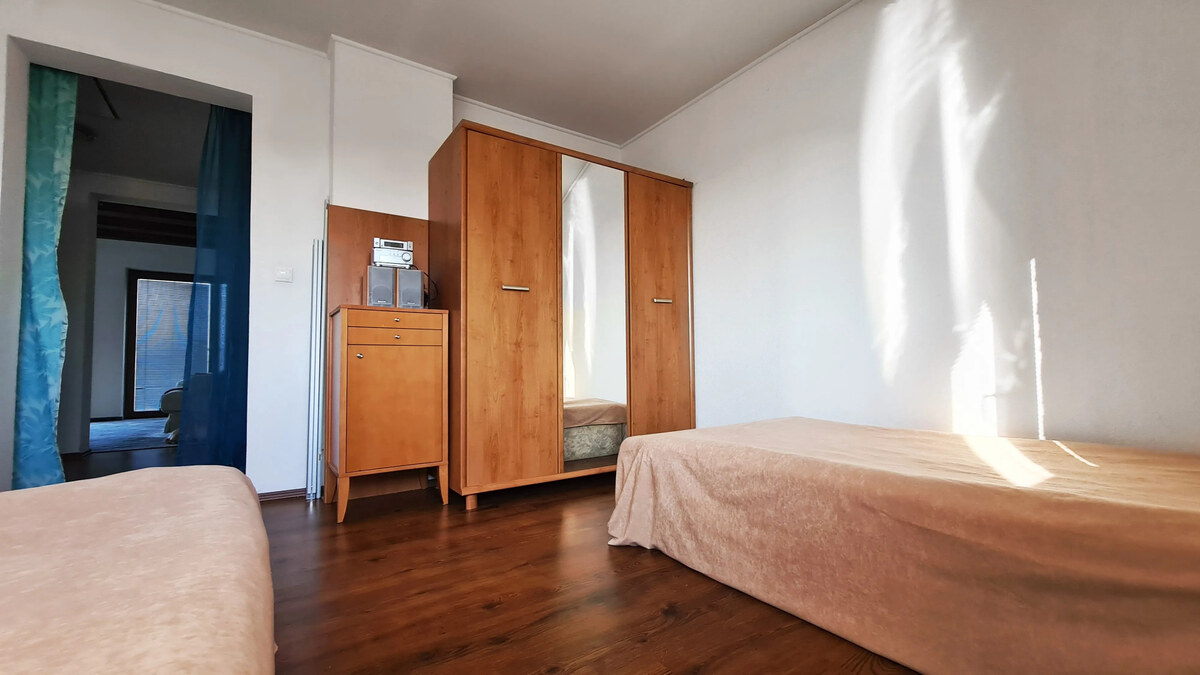 5-izb. dvojpodlažný rodinný dom, Rovinka — foto 7