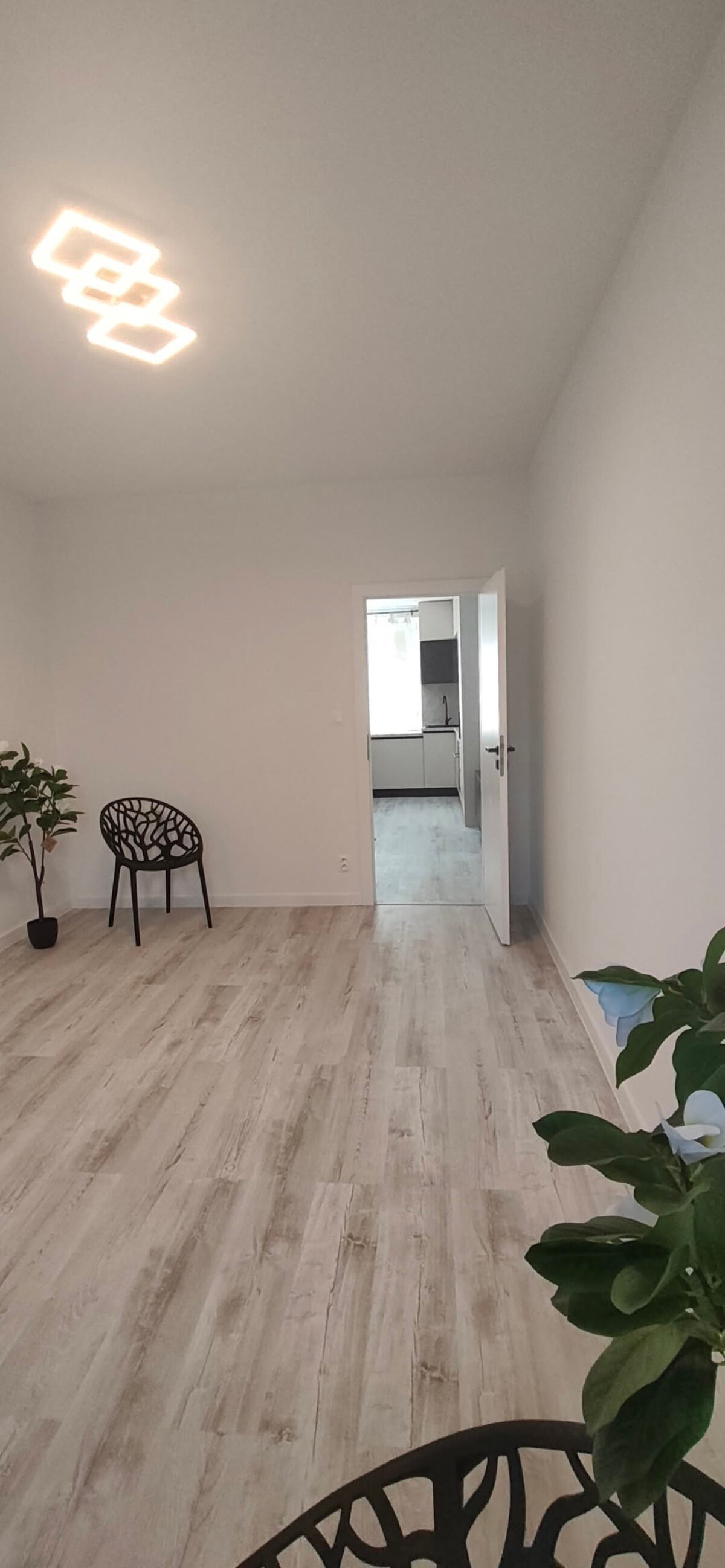 3-izb. byt, Sečovská ul., Ružinov, 2 p./3, balkón, tehlov dom — foto 4