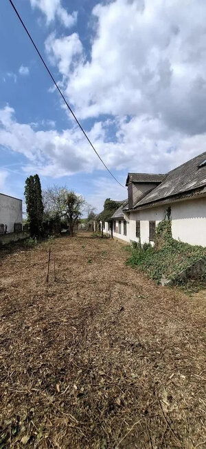 Starší rodinný dom s veľkým pozemkom, Devínska Nová Ves — foto 1