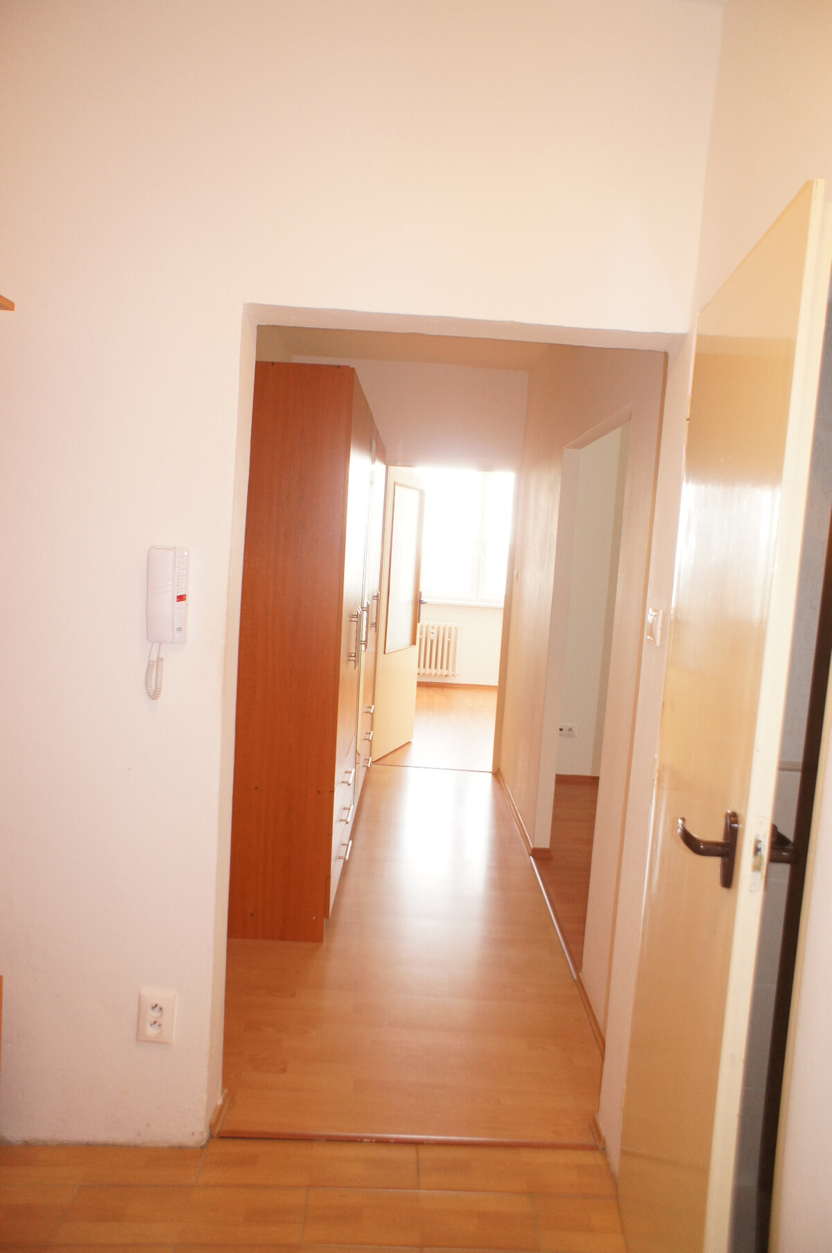 3-izb. byt, Lackova ul., Karlova Ves, veľká lodžia, 7 p./10 — foto 17