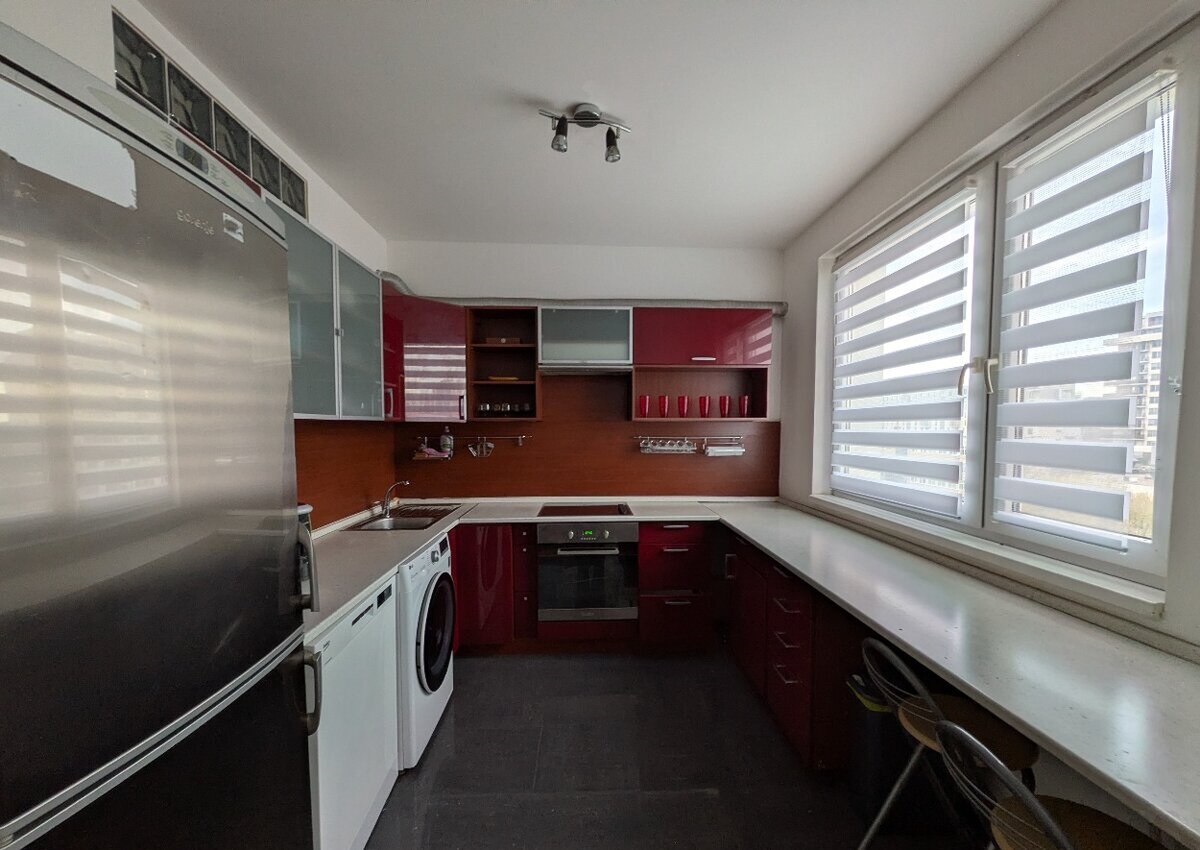 4-izb. byt na ul. Wolkrova, Petržalka, upravený na 2 bytové jednotky — foto 14
