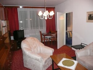 Veľký 2-izb. byt na ul. Vilova, Petržalka, 7.p./7 — foto 3