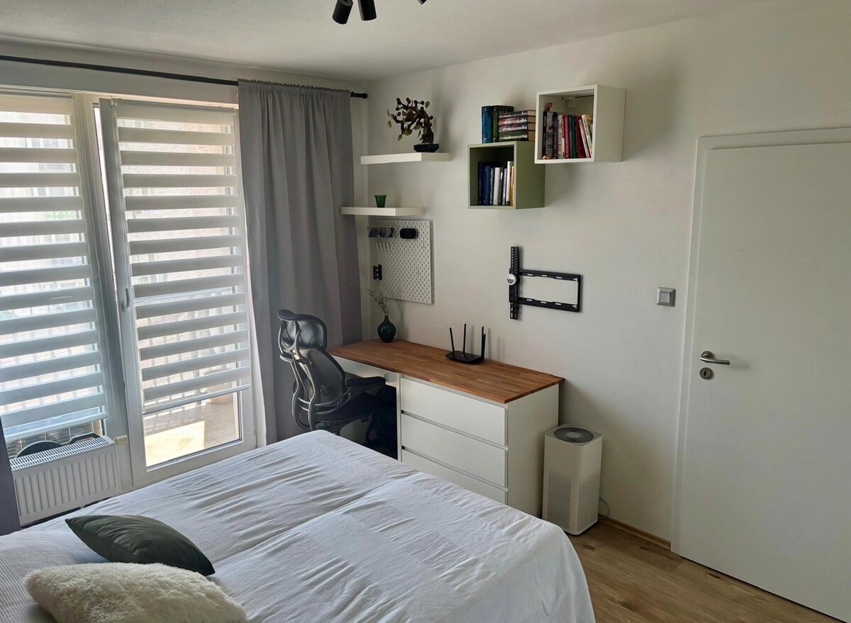 2-izb. byt Pri Hrubej lúke v projekte Tammi, pivnica, garážové státie — foto 8