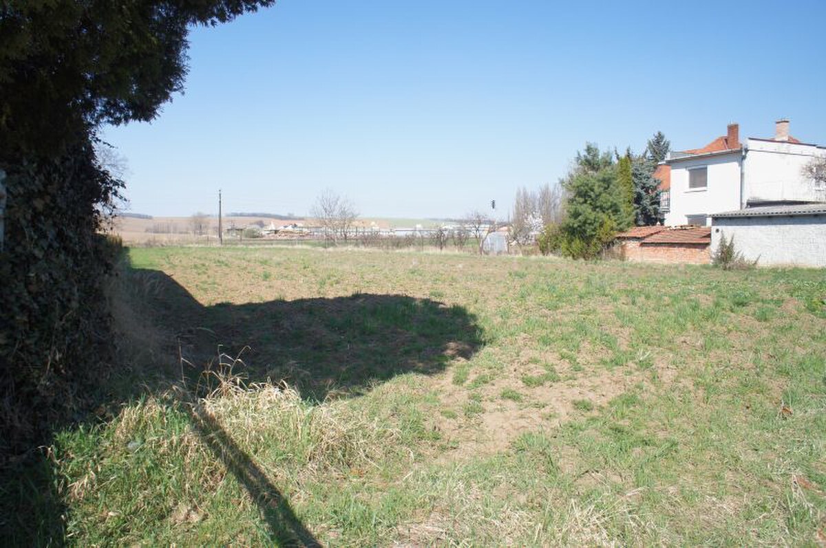 Pozemok v obci Koniarovce v slepej uličke — foto 3