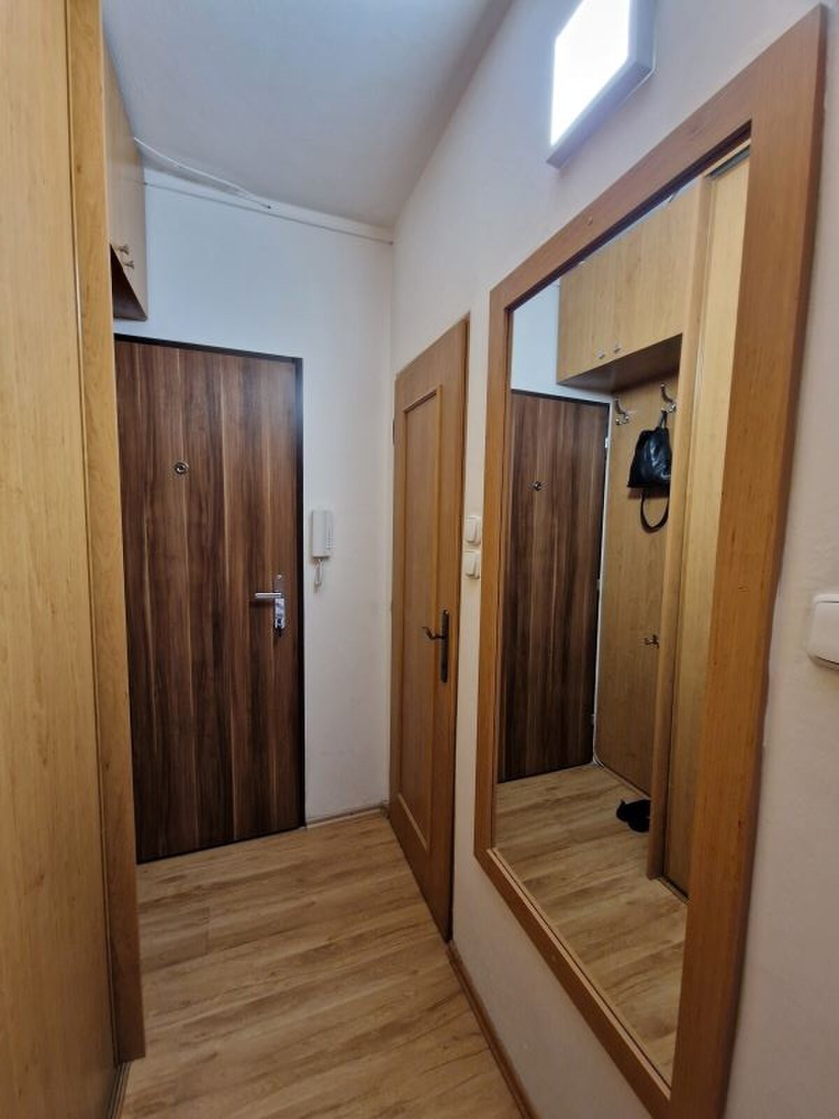 1-izb. byt, Ľuda Zúbka, Dúbravka, lodžia, 3.p./8 — foto 11