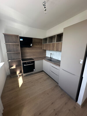 2-izb. byt, Galbavého, Dúbravka, kompletná rekonštrukcia — foto 1