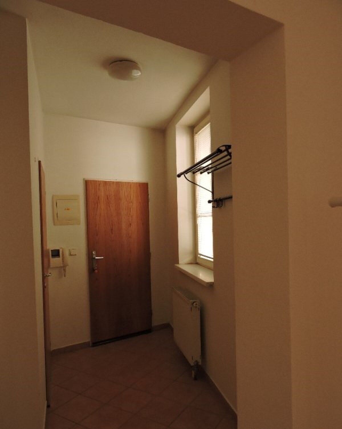 Nebytový priestor, Mikulášska, centrum mesta pod hradom — foto 3