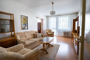 3-izb. byt, Sadmelijská ul., Rača, tiché prostredie, veľká lodžia — foto 1