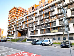 3-izb. byt v projekte Slnečnice, 7 p/7, balkón — foto 10