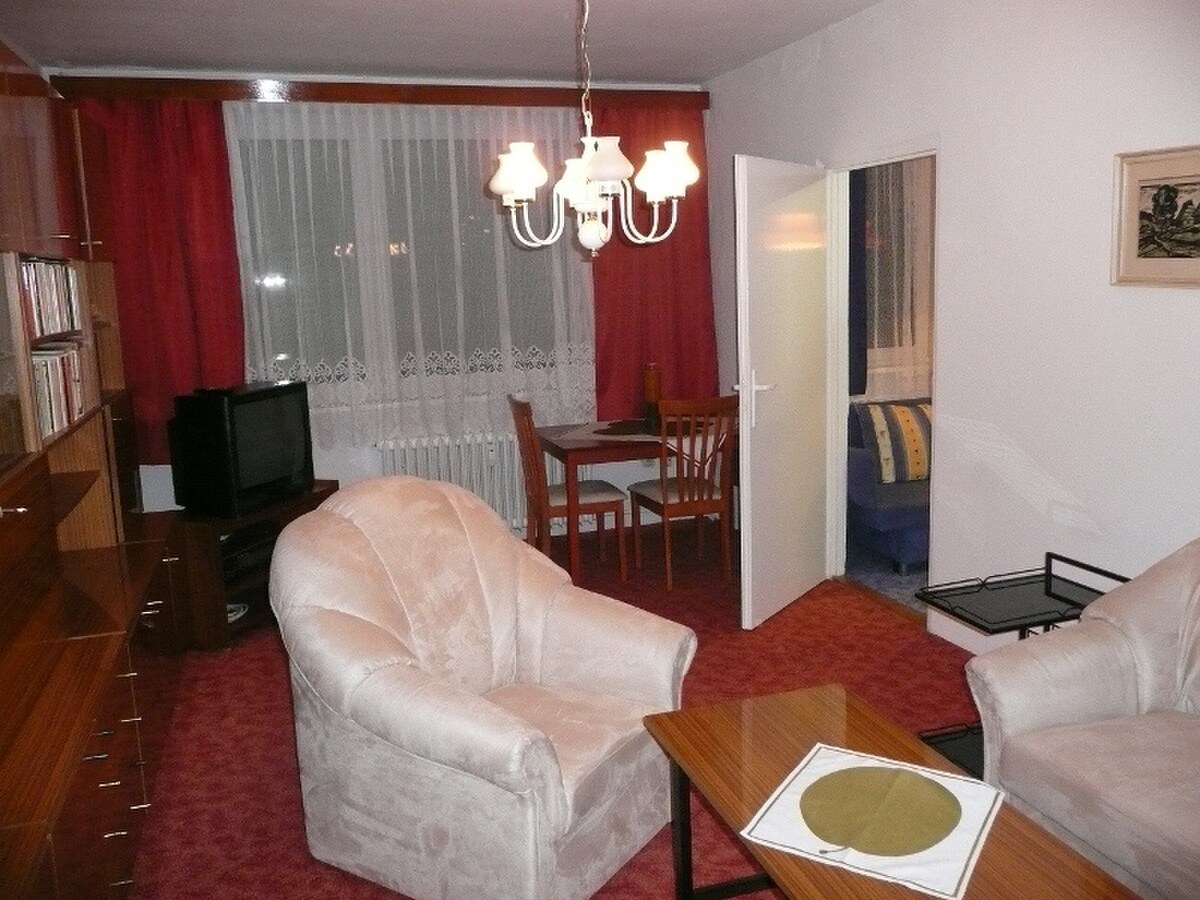 Veľký 2-izb. byt na ul. Vilova, Petržalka, 7.p./7 — foto 3