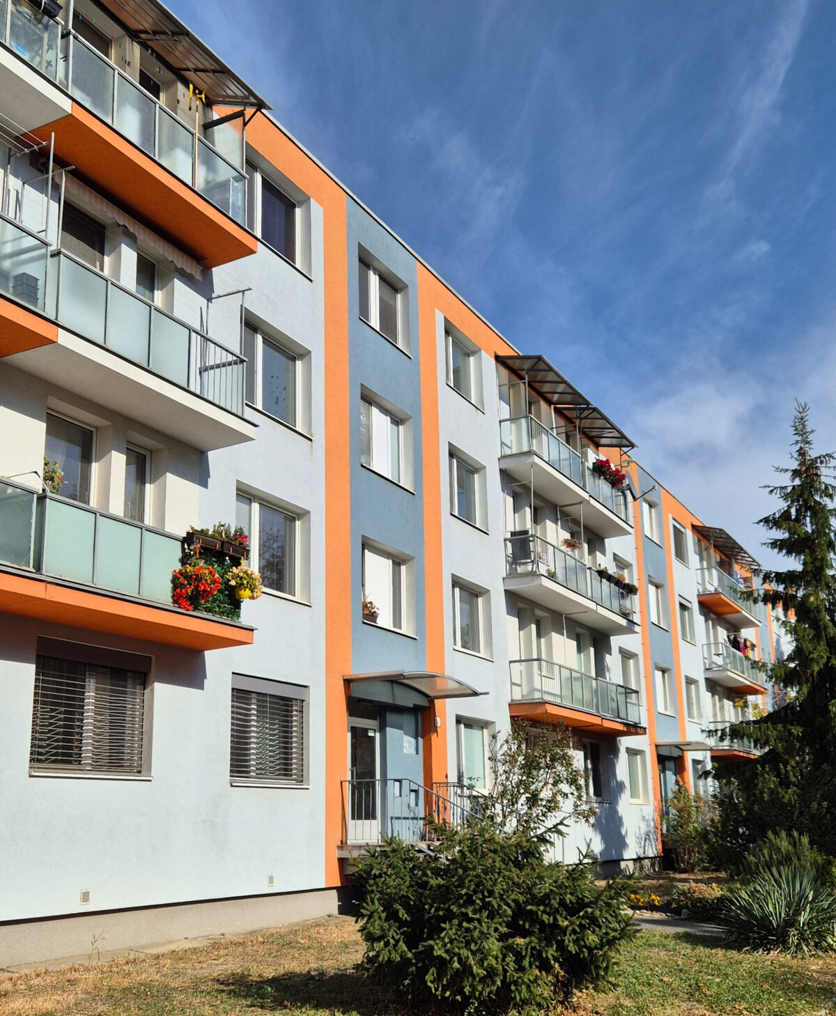 3-izb. byt, Goláňova ul., Ružinov - Pošeň, balkón, 2.p./3 — foto 10