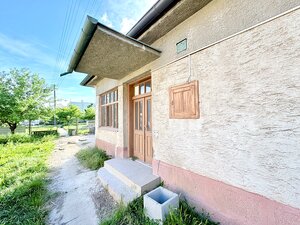 RD pripravený na rekonštrukciu - priestranný pozemok - tichá lokalita — foto 4