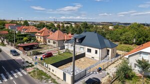 Kompletne zrekonštruovaný 3 izbový rodinný dom - Nitra — foto 8