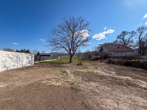 Kompletne zrekonštruovaný 4 izbový rodinný dom - Oponice — foto 10