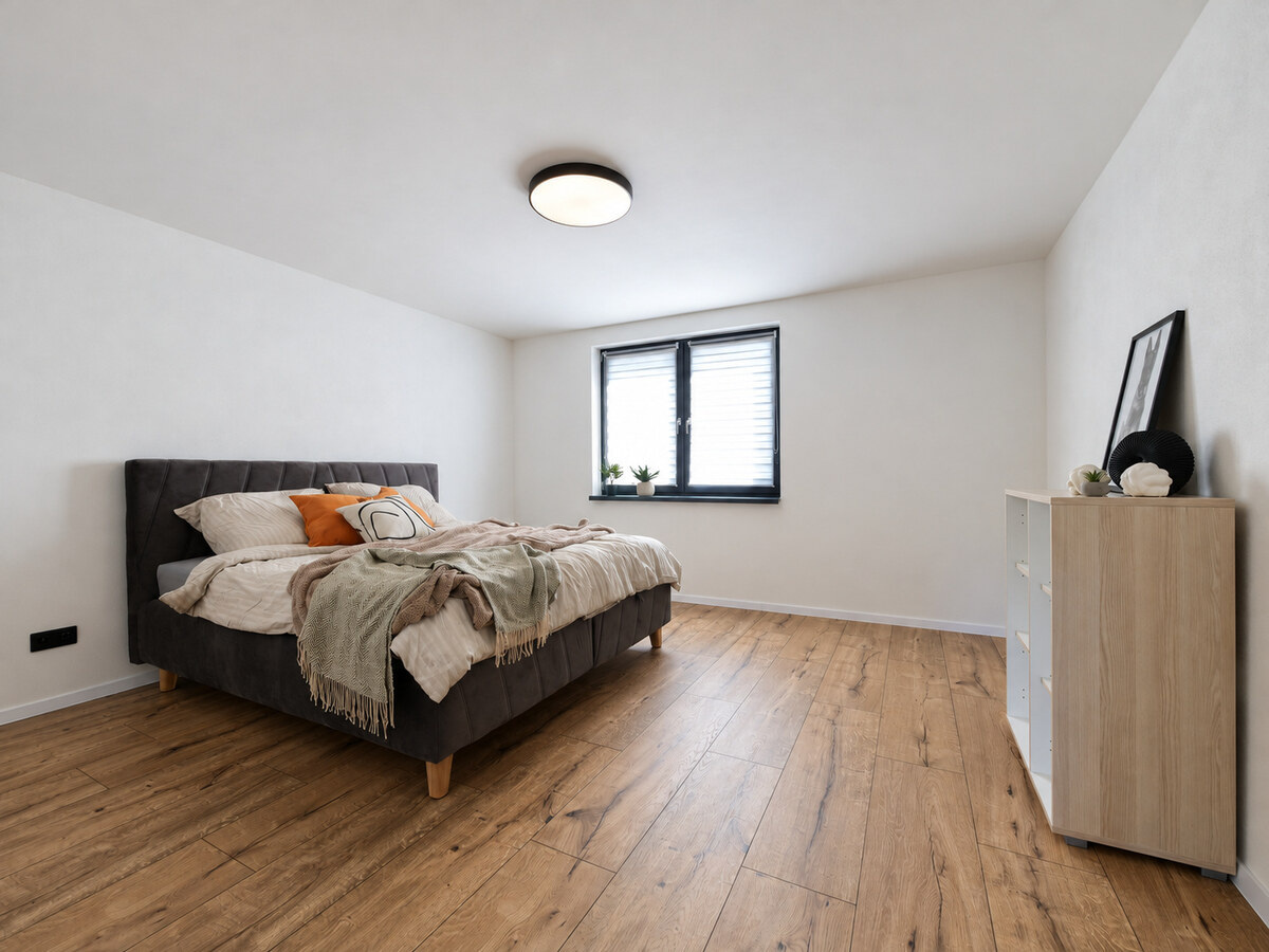 Dom po rekonštrukcii, terasa a 932 m² pozemku v Ivanke pri Nitre — foto 5