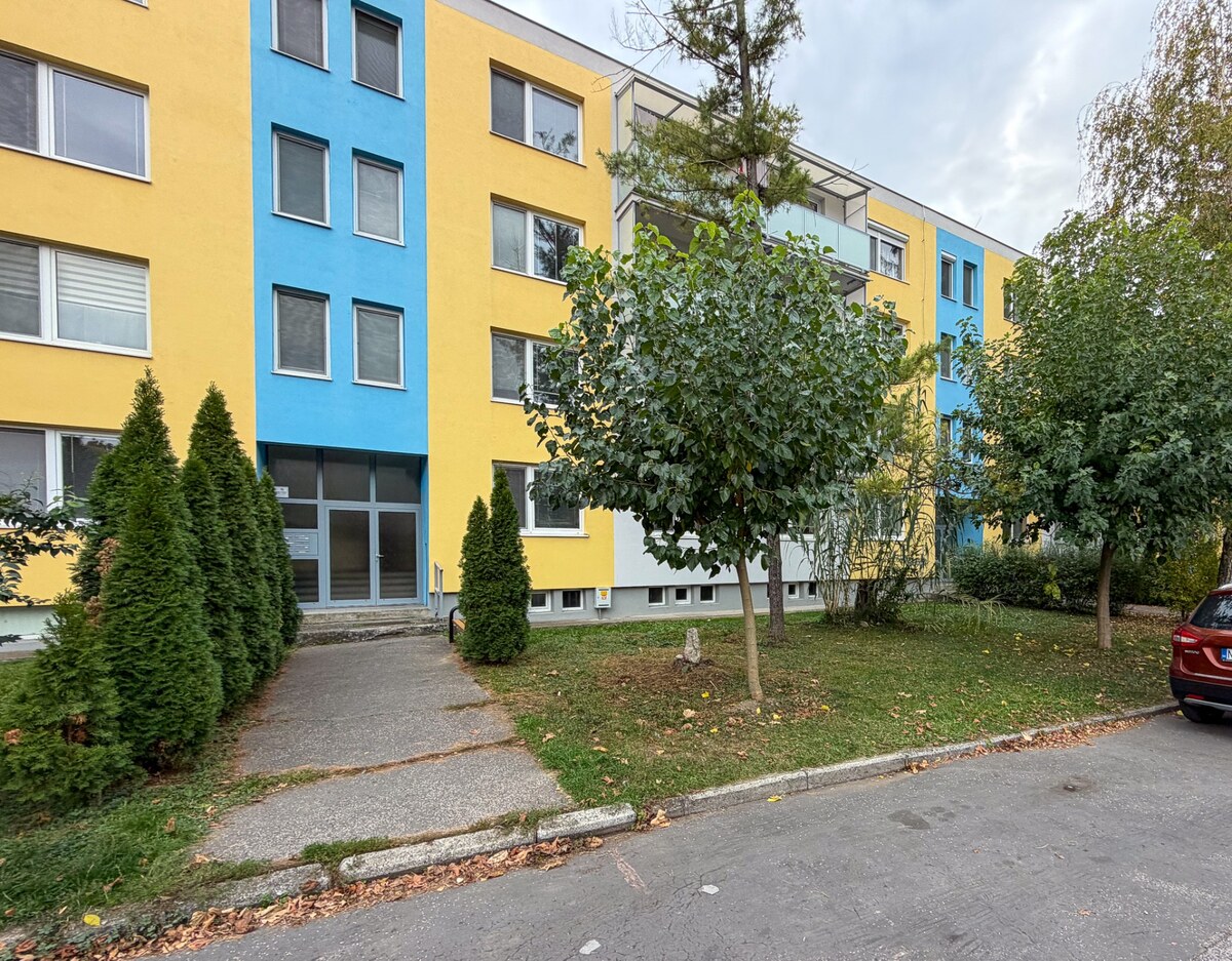 3 a pol izbový byt na Chrenovej - Dlhá ulica — foto 11