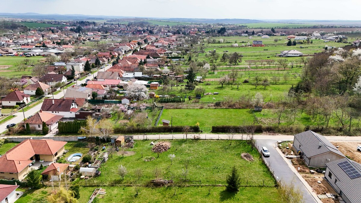 Ideálny stavebný pozemok - 687 m2 - Jelenec — foto 5