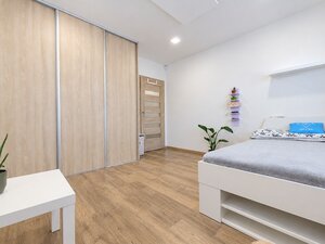 Moderný 5i RD - fotovoltika - Svätoplukovo — foto 9