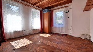Veľký 5 izbový dom na predaj v obci Sklené — foto 14