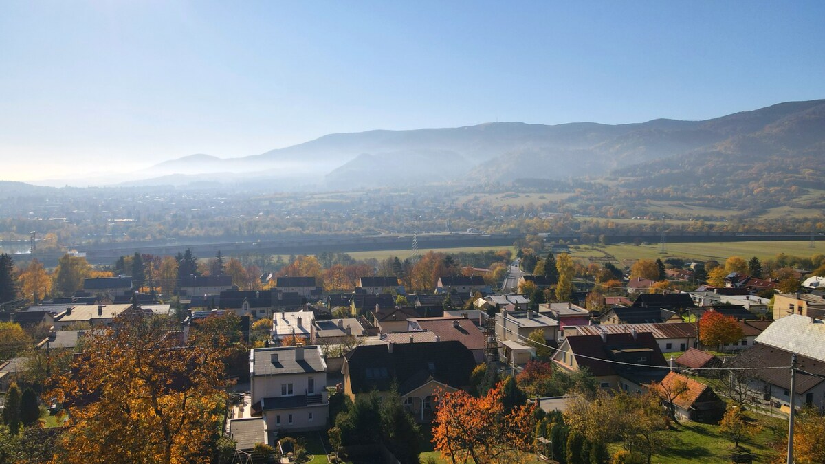 Stavebné pozemky s panoramatickým výhľadom na Martin – obec Lipovec — foto 2