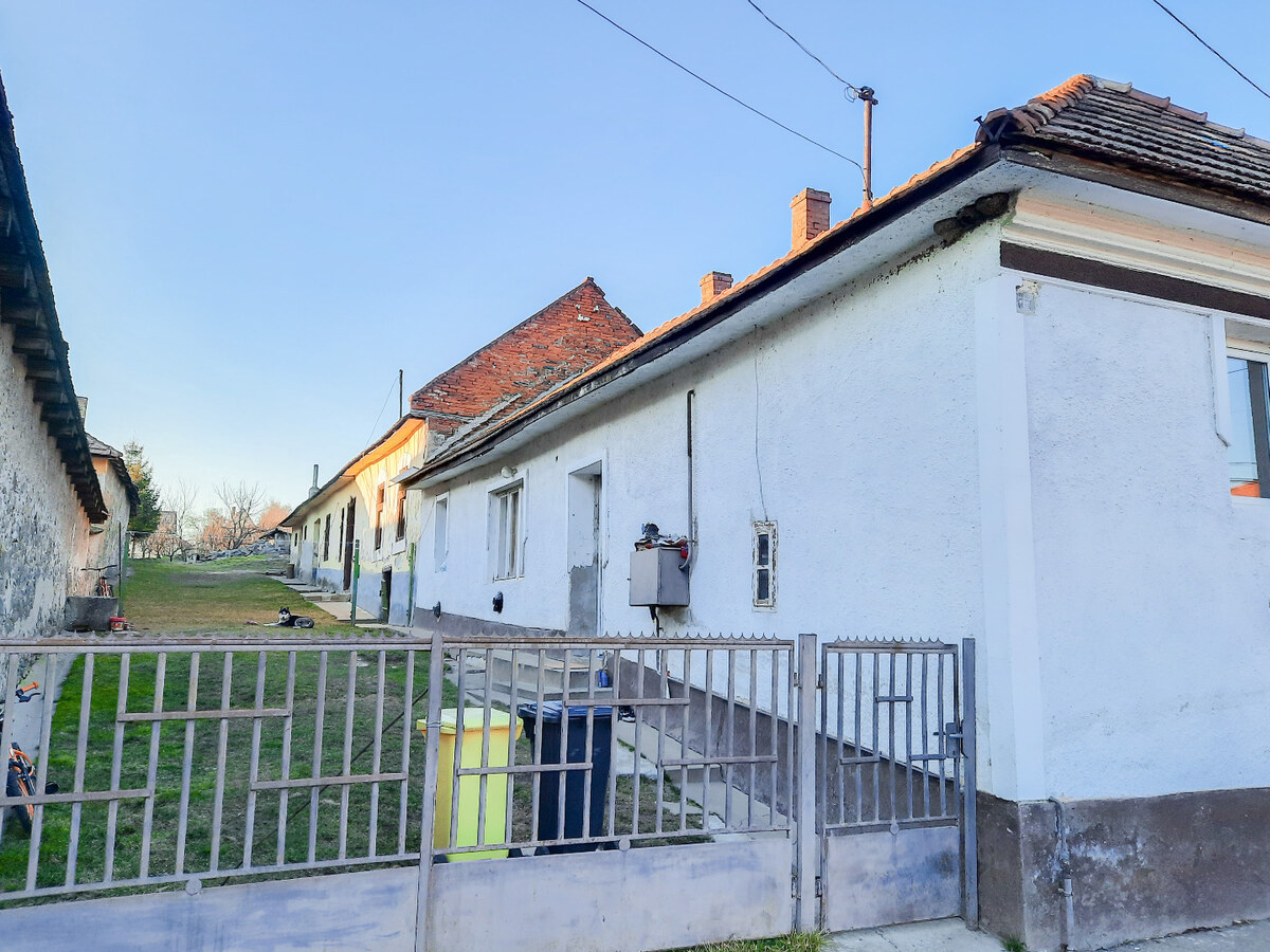 Rodinný dom - Gönc, pozemok 2 100 m2 — foto 2