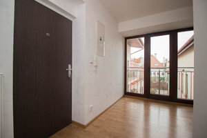 Prenájom v centre Košíc - mezonet s balkónom a výťahom — foto 10
