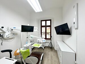 Predaj priestorov zubnej ambulancie na Námestí v Banskej Bystrici — foto 6