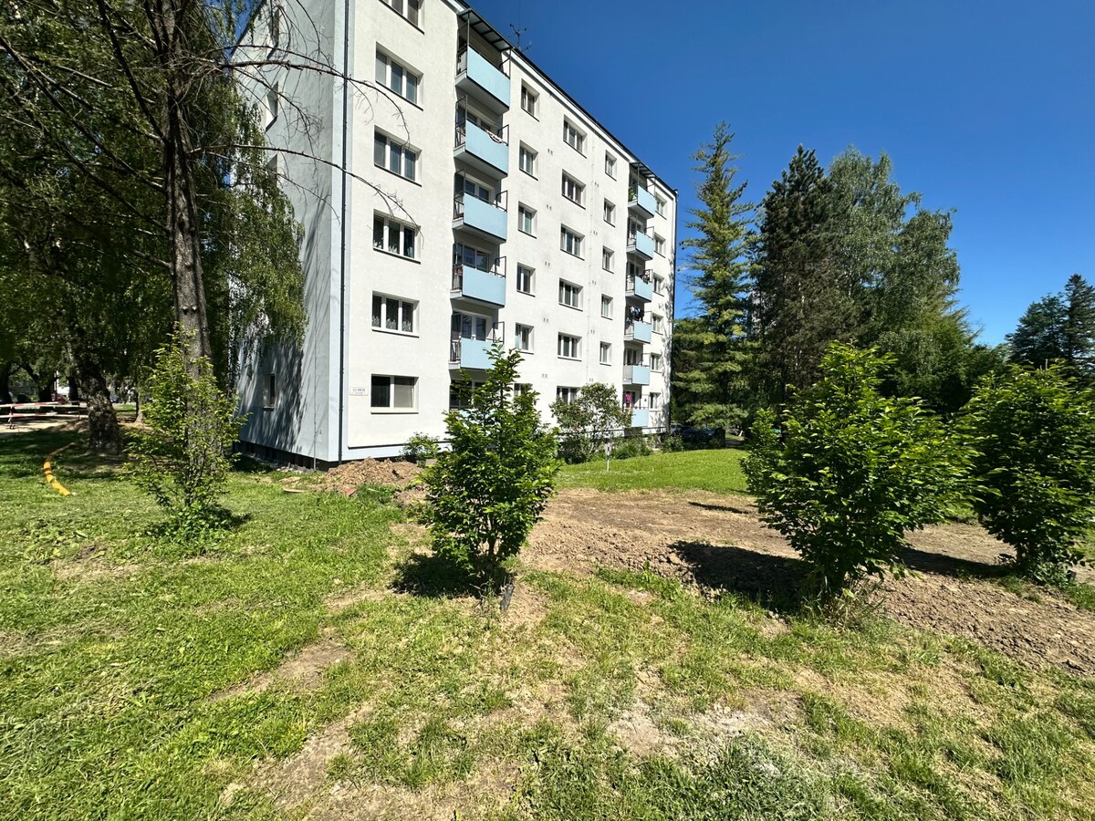 PRENÁJOM: zariadený 2-izbový byt, Uhlisko, Banská Bystrica, 55m2 — foto 12
