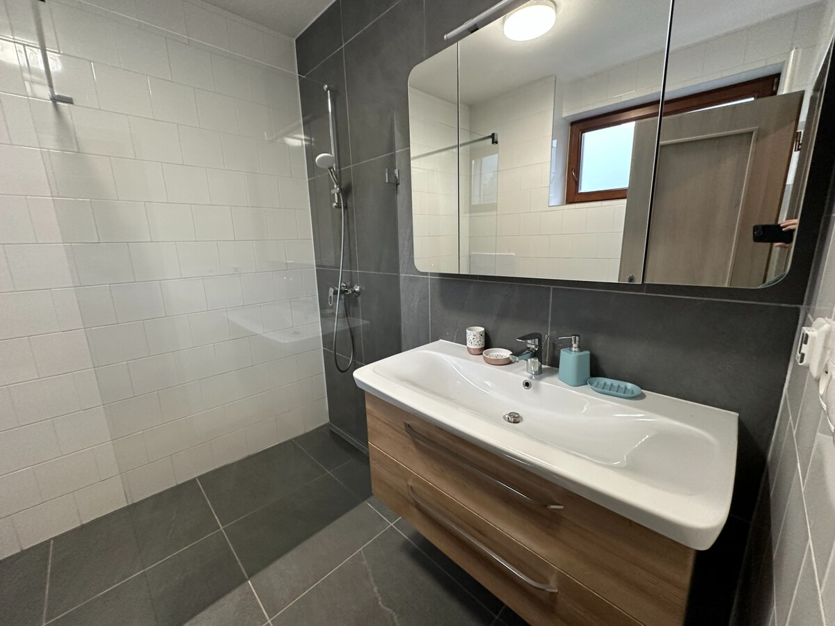 3- izbový byt, Mýto pod Ďumbierom — foto 8