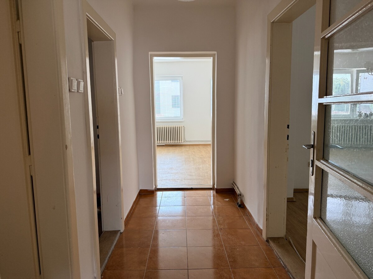 Exkluzívna ponuka na predaj, rodinný dom " Brestovany"  Horné Lovčice — foto 11