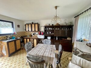 Murovaná chata nad priehradou v Suchej nad Parnou — foto 1