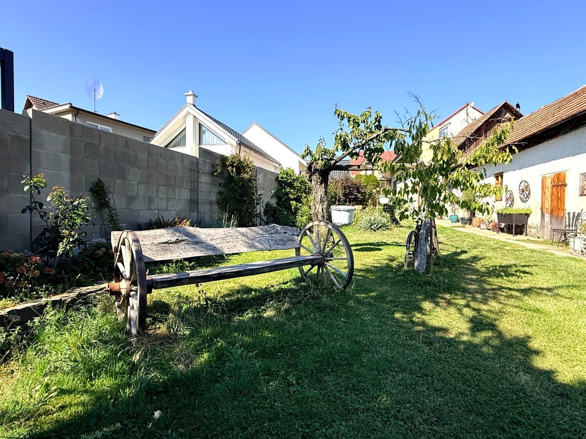 Priestranný 6-izbový dom na pozemku 872 m² – Častá — foto 15
