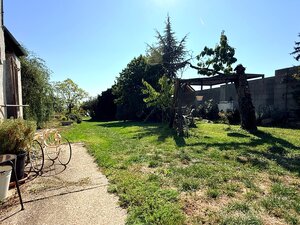 Priestranný 6-izbový dom na pozemku 872 m² – Častá — foto 16