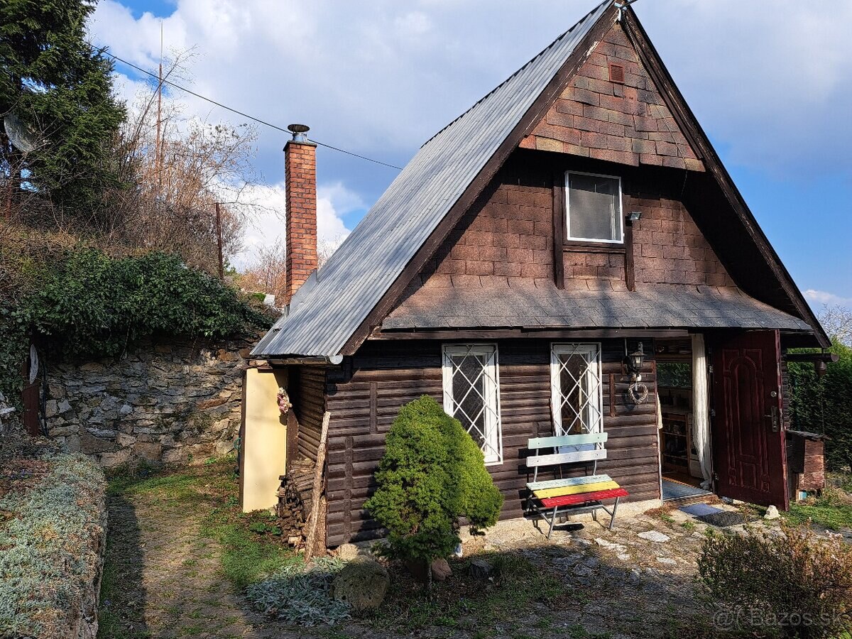 Slnečná chata v Malých Karpatoch pod Slepým vrchom — foto 7